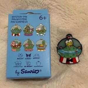 Sanrio snow globe blind box pin